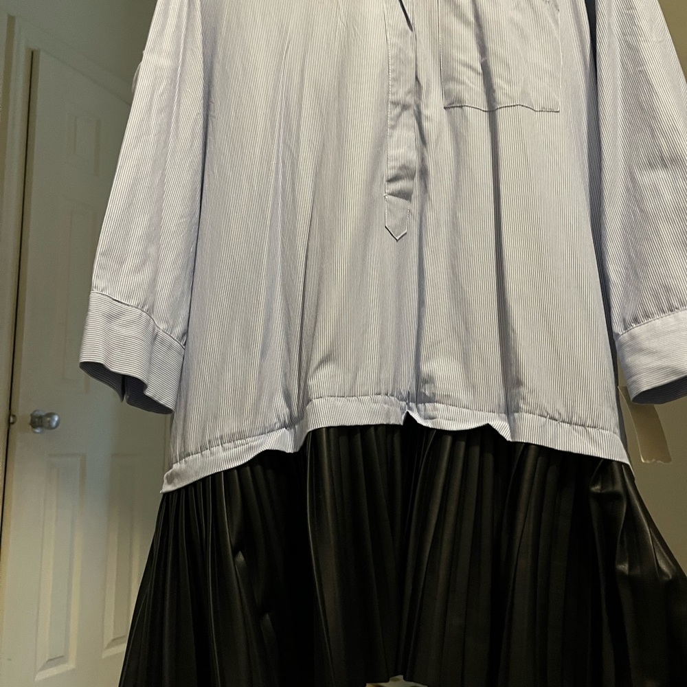 Dress - Picture 2 of 4